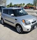 kia soul 2010 silver suv ! gasoline 4 cylinders front wheel drive automatic 76137