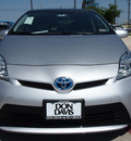 toyota prius 2012 silver hatchback four hybrid 4 cylinders front wheel drive automatic 76011