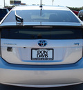 toyota prius 2012 silver hatchback four hybrid 4 cylinders front wheel drive automatic 76011