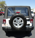 jeep wrangler 2009 white suv x gasoline 6 cylinders 4 wheel drive automatic 60443