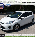 ford fiesta 2011 white hatchback se gasoline 4 cylinders front wheel drive automatic 76049