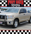 toyota tundra 2010 tan sr5 8 cylinders automatic with overdrive 77469