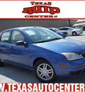 ford focus 2005 dk  blue sedan zx4 se gasoline 4 cylinders front wheel drive automatic 78666