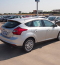 ford focus 2012 silver hatchback sel flex fuel 4 cylinders front wheel drive automatic 76108