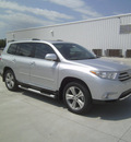 toyota highlander 2012 silver suv limited gasoline 6 cylinders front wheel drive automatic 75569