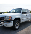 gmc sierra 2500hd 2004 white sle 8 cylinders automatic with overdrive 95678