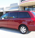 toyota sienna 2008 dk  red van le 7 passenger gasoline 6 cylinders front wheel drive automatic 76011