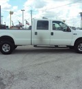 ford f 350 super duty 2004 white pickup truck xlt gasoline 10 cylinders 4 wheel drive automatic with overdrive 77037