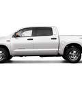 toyota tundra 2009 grade gasoline 8 cylinders 2 wheel drive 6 speed automatic electronic 78577