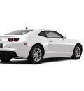 chevrolet camaro 2013 white lt gasoline 6 cylinders rear wheel drive 6 speed automatic 55391