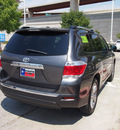 toyota highlander 2011 gray suv limited gasoline 6 cylinders front wheel drive automatic 75034