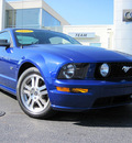 ford mustang 2005 dk  blue coupe gt deluxe gasoline 8 cylinders rear wheel drive 5 speed manual 46410