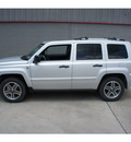 jeep patriot 2008 silver suv limited gasoline 4 cylinders 4 wheel drive automatic 78028