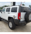 hummer h3 2007 white suv gasoline 5 cylinders 4 wheel drive automatic with overdrive 77662