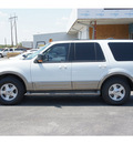 ford expedition 2004 white suv eddie bauer gasoline 8 cylinders rear wheel drive automatic with overdrive 78840
