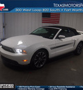 ford mustang 2011 white gt gasoline 8 cylinders rear wheel drive 6 speed manual 76108