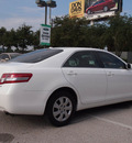 toyota camry 2011 white sedan le gasoline 4 cylinders front wheel drive automatic 76011