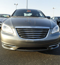 chrysler 200 2013 sedan touring gasoline 4 cylinders front wheel drive not specified 60915