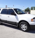 ford expedition 2004 white suv xlt gasoline 8 cylinders 4 wheel drive 4 speed automatic 77388