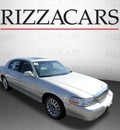 lincoln town car 2003 silver sedan signature gasoline 8 cylinders sohc rear wheel drive automatic with overdrive 60546