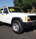 jeep cherokee 2000 white suv se 4x4 auto 112k warranty gasoline 6 cylinders 4 wheel drive automatic 80012