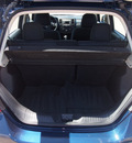nissan versa 2012 dk  blue hatchback 1 8 sl gasoline 4 cylinders front wheel drive automatic 76116