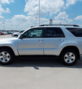 toyota 4runner 2006 silver suv sr5 gasoline 6 cylinders 4 wheel drive automatic with overdrive 77469
