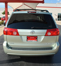 toyota sienna 2010 lt  green van xle limited gasoline 6 cylinders front wheel drive automatic 75067