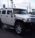 hummer h2 2005 white suv gasoline 8 cylinders 4 wheel drive automatic 77074