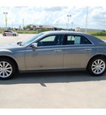 chrysler 300 2011 dk  gray sedan c gasoline 8 cylinders rear wheel drive automatic with overdrive 77642