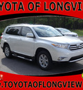 toyota highlander 2013 white suv se gasoline 6 cylinders front wheel drive automatic 75604