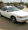 ford crown victoria 1996 sedan base gasoline 8 cylinders rear wheel drive 4 speed automatic 75041