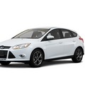 ford focus 2013 white hatchback se flex fuel 4 cylinders front wheel drive 6 speed automatic 77388