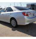 toyota camry 2012 silver sedan le gasoline 4 cylinders front wheel drive automatic 77469