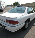 pontiac bonneville 1992 white sedan se gasoline v6 front wheel drive automatic 81212