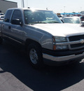 chevrolet silverado 1500 2004 silver pickup truck 8 cylinders automatic 76234