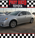 toyota avalon 2012 silver sedan 4d gasoline 6 cylinders front wheel drive automatic 77469