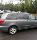 toyota sienna 2004 dk  gray van xle 7 passenger gasoline 6 cylinders all whee drive automatic 08812