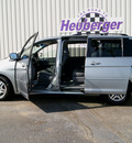honda odyssey 2006 silver pearl van ex l gasoline 6 cylinders front wheel drive automatic 80905