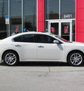 nissan maxima 2011 white sedan gasoline 6 cylinders front wheel drive automatic 33884