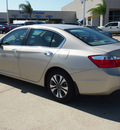 honda accord 2013 champagne frost p sedan lx gasoline 4 cylinders front wheel drive automatic 77065