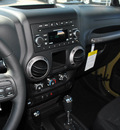 jeep wrangler 2013 commando green suv sport gasoline 6 cylinders 4 wheel drive automatic 76011