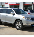 toyota highlander 2013 silver suv plus gasoline 6 cylinders front wheel drive automatic 78232