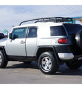 toyota fj cruiser 2010 lt  gray suv gasoline 6 cylinders 4 wheel drive automatic 79110