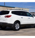chevrolet traverse 2012 white lt 6 cylinders automatic 79110