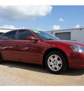nissan altima 2005 red sedan 2 5 s gasoline 4 cylinders front wheel drive automatic 76543