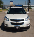 chevrolet traverse 2011 white lt gasoline 6 cylinders front wheel drive automatic 76049