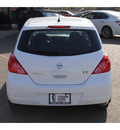 nissan versa 2011 white hatchback gasoline 4 cylinders front wheel drive automatic 78552