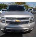 chevrolet suburban 2008 gold suv ltz gasoline 8 cylinders 2 wheel drive automatic with overdrive 77581