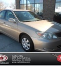 toyota camry 2002 gold sedan 4 cylinders not specified 43228